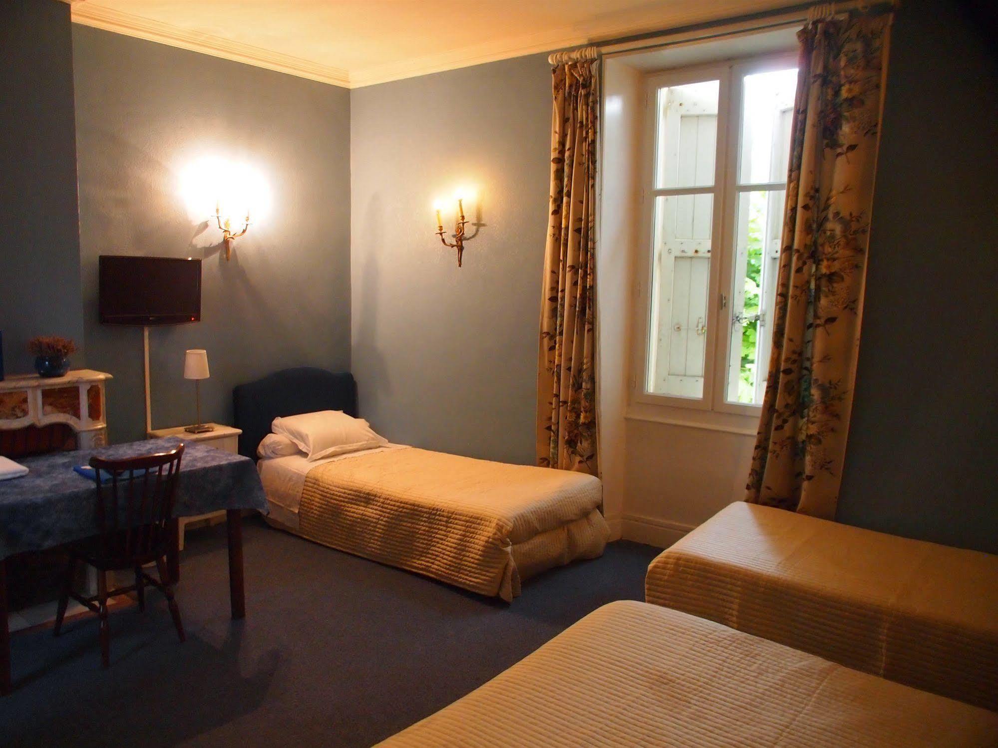Hotel Emma Calve Millau Dış mekan fotoğraf
