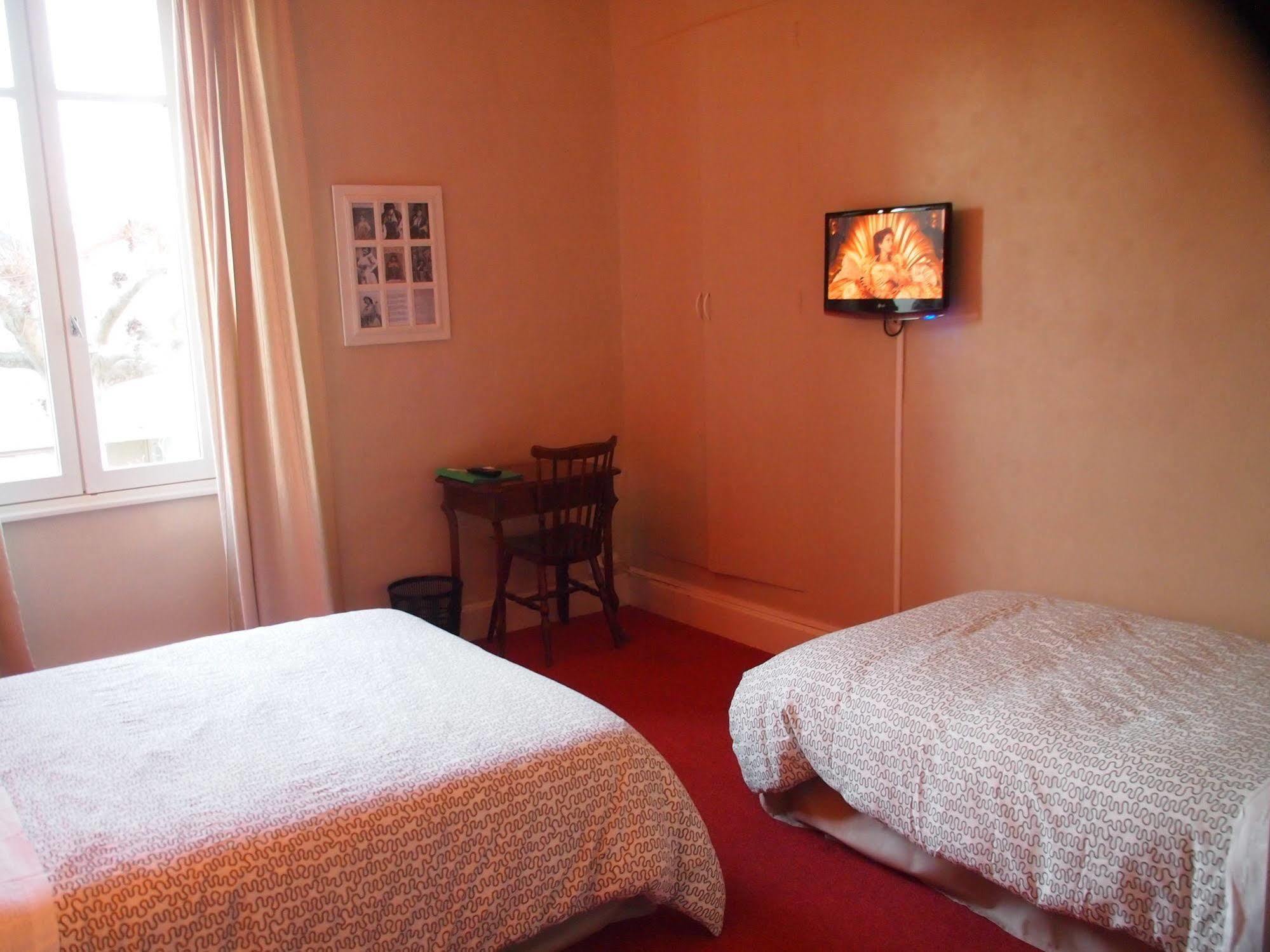 Hotel Emma Calve Millau Dış mekan fotoğraf