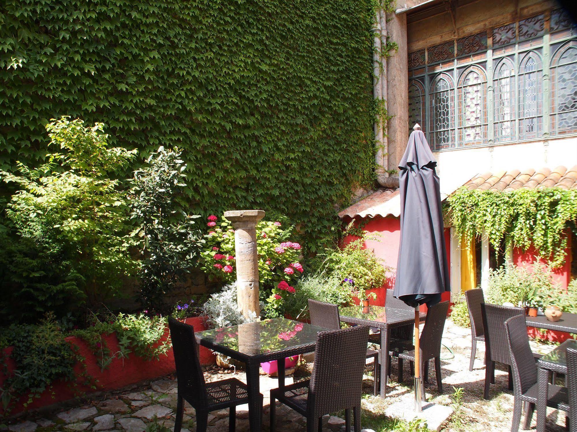 Hotel Emma Calve Millau Dış mekan fotoğraf